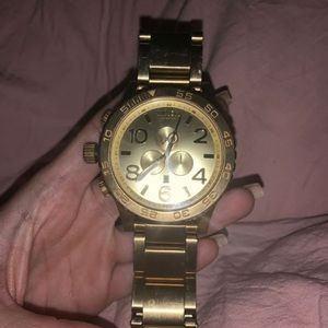 Men’s Gold Nixon Watch
